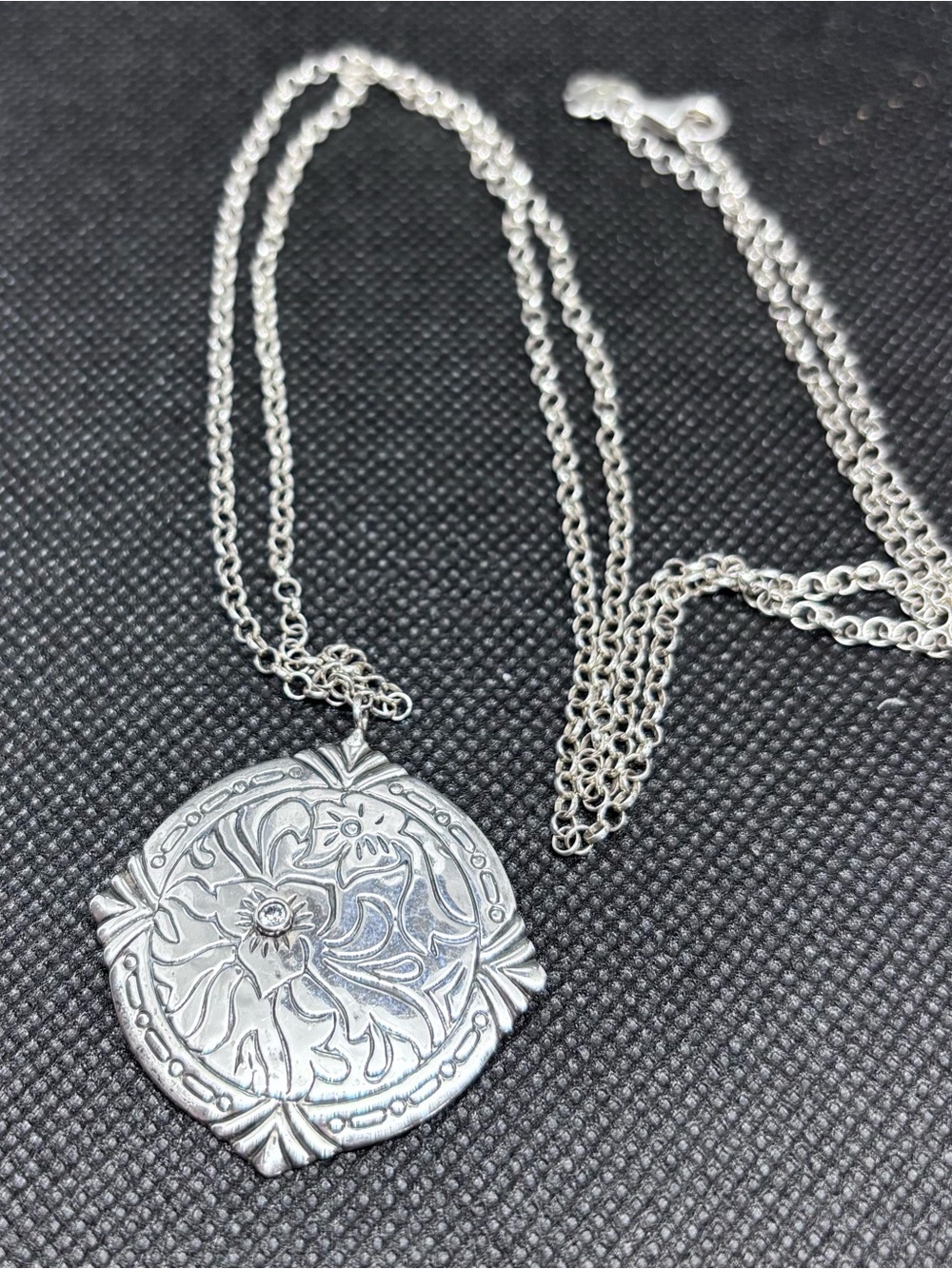 Silpada Noble Necklace (N2728)